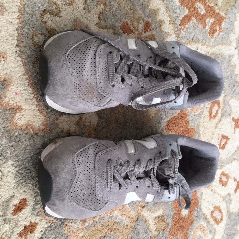 Grey New Balance Sneakers with Sequin Detail